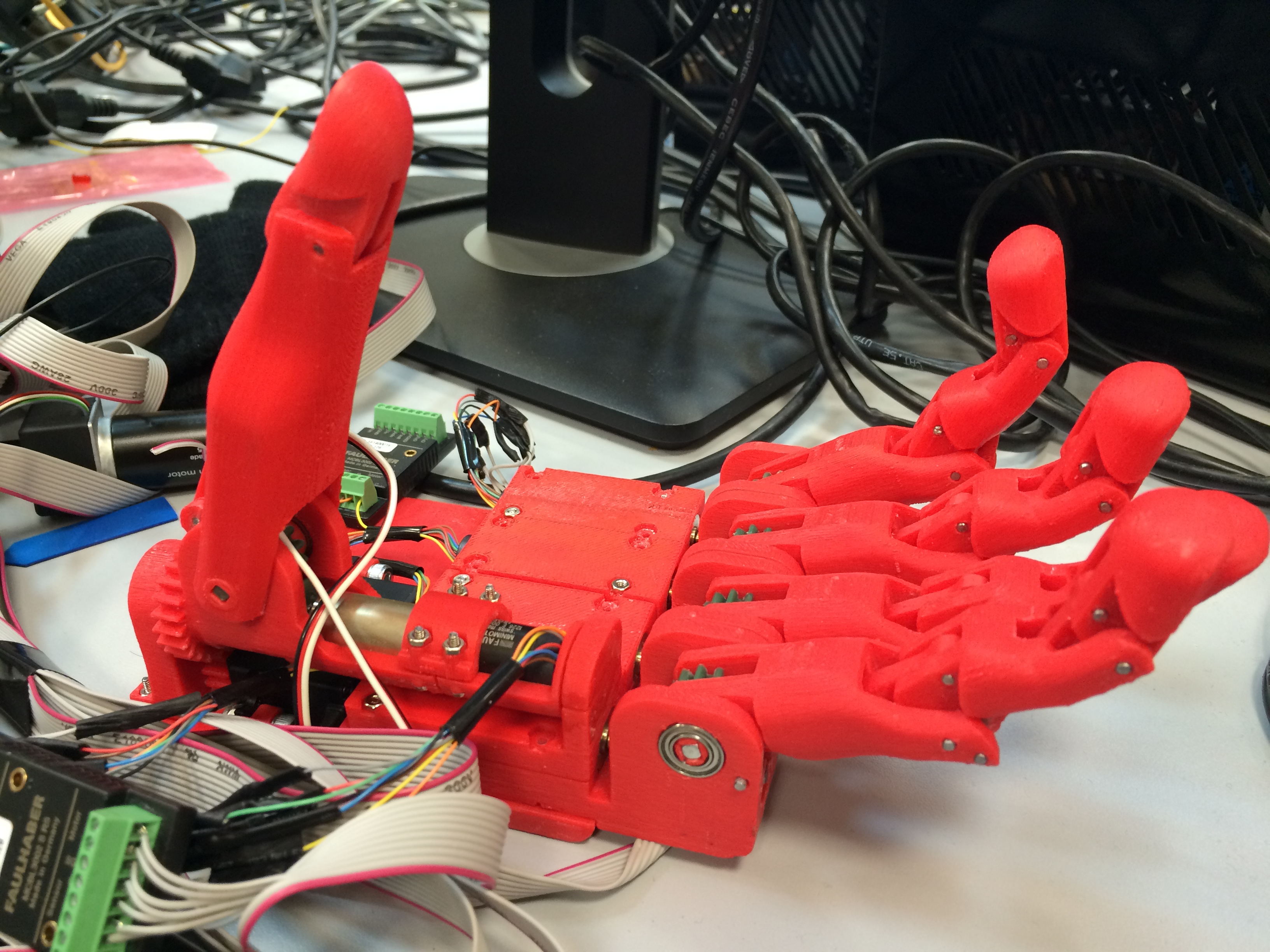 Artstation Basic Robot Hand